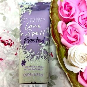 Victoria’s Secret body lotion